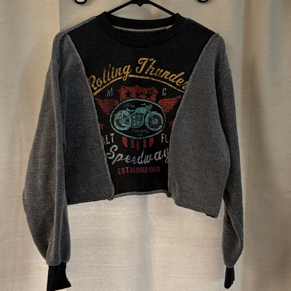 Vintage-Inspired Black and Gray Graphic Sweatshirt